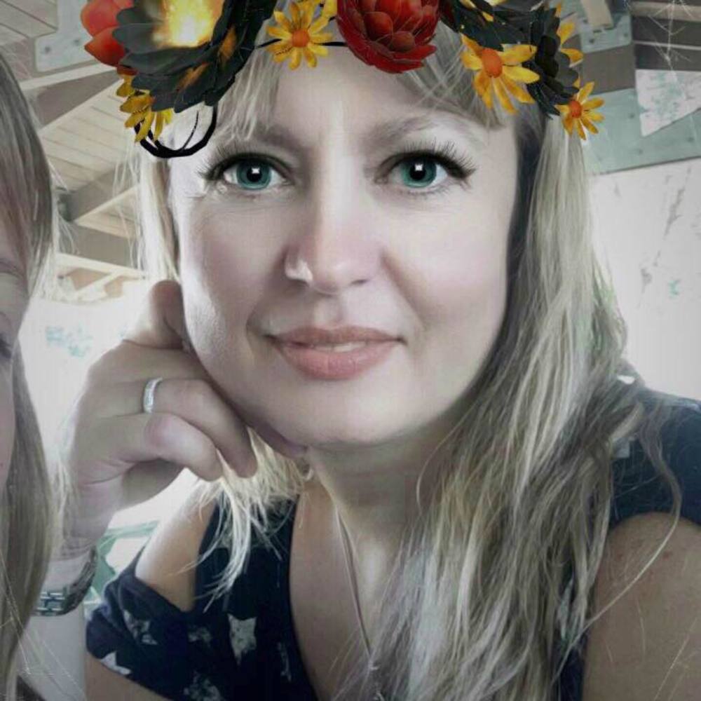 Meet your Posher, Beata